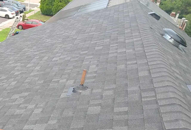 Completed architectural-shingle roof in Clementon, New Jersey